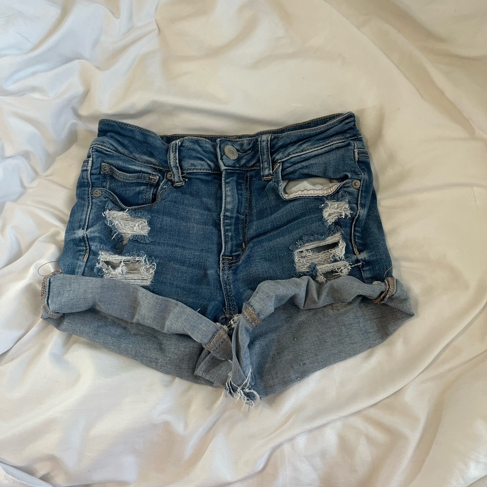 american eagle shorts!